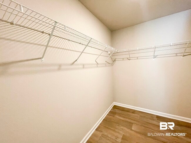 Building Photo - 10252 Ruffian Route