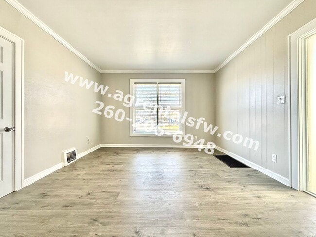 Building Photo - 3209 Fairfield Ave