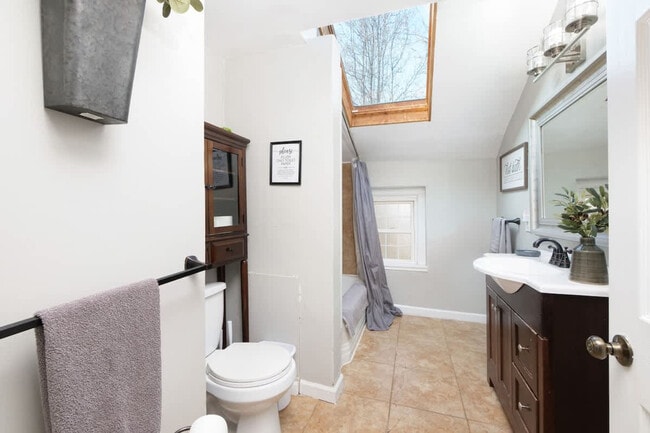 Building Photo - 367 S Rocky River Dr