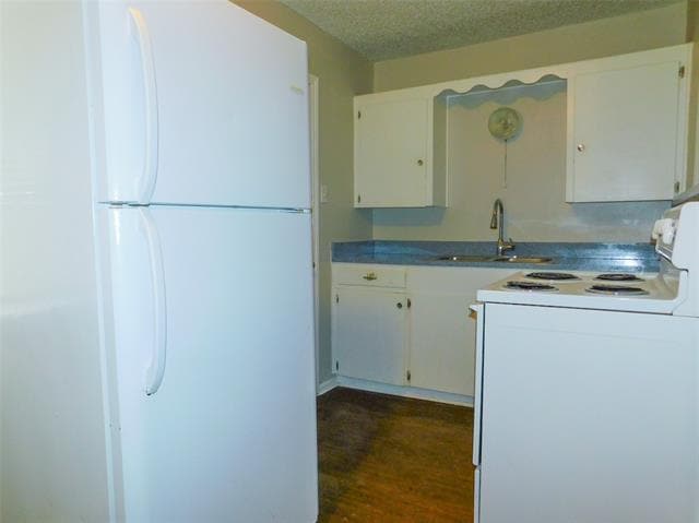 Building Photo - 401 Betchan Dr