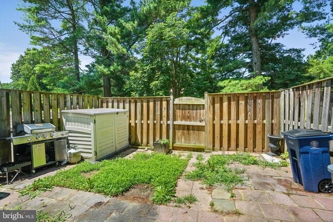 Building Photo - 9347 Weathervane Pl