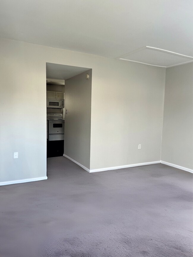 Building Photo - 1061 Filbert St