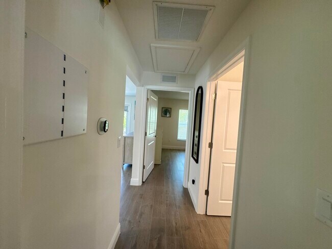 Building Photo - 12538 Pineacre Ln