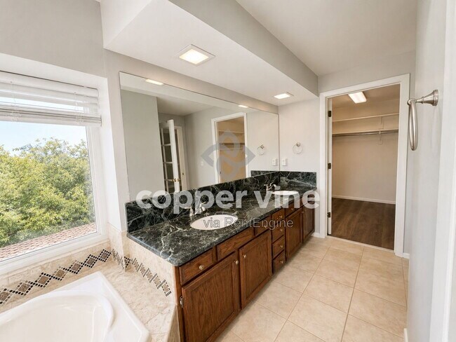 Building Photo - 4249 W 110th Pl