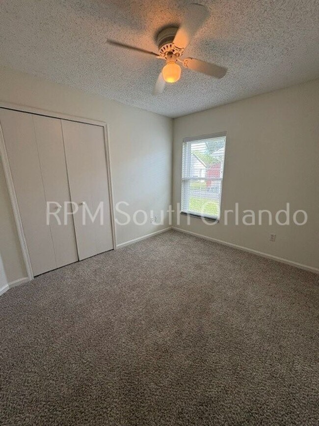 Building Photo - 3 Bedroom, 2 Bath Home Near Orlando International Airport in Meadows of Boggy Creek