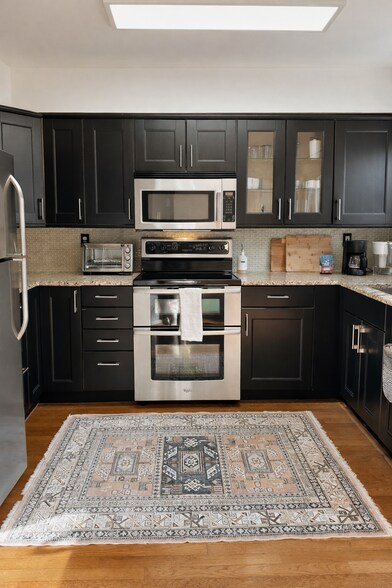 Building Photo - 9524 Clocktower Ln