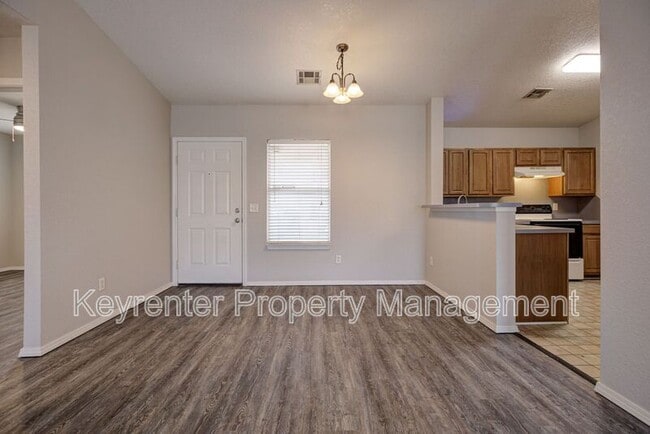 Building Photo - 15405 Acacia Rd