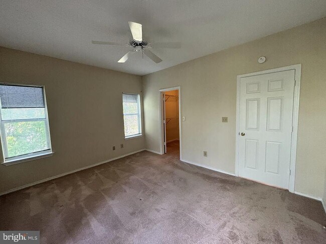 Building Photo - 4409 Fair Stone Dr