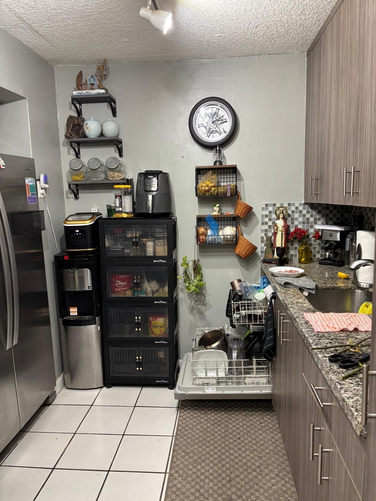 Building Photo - 10834 N Kendall Dr