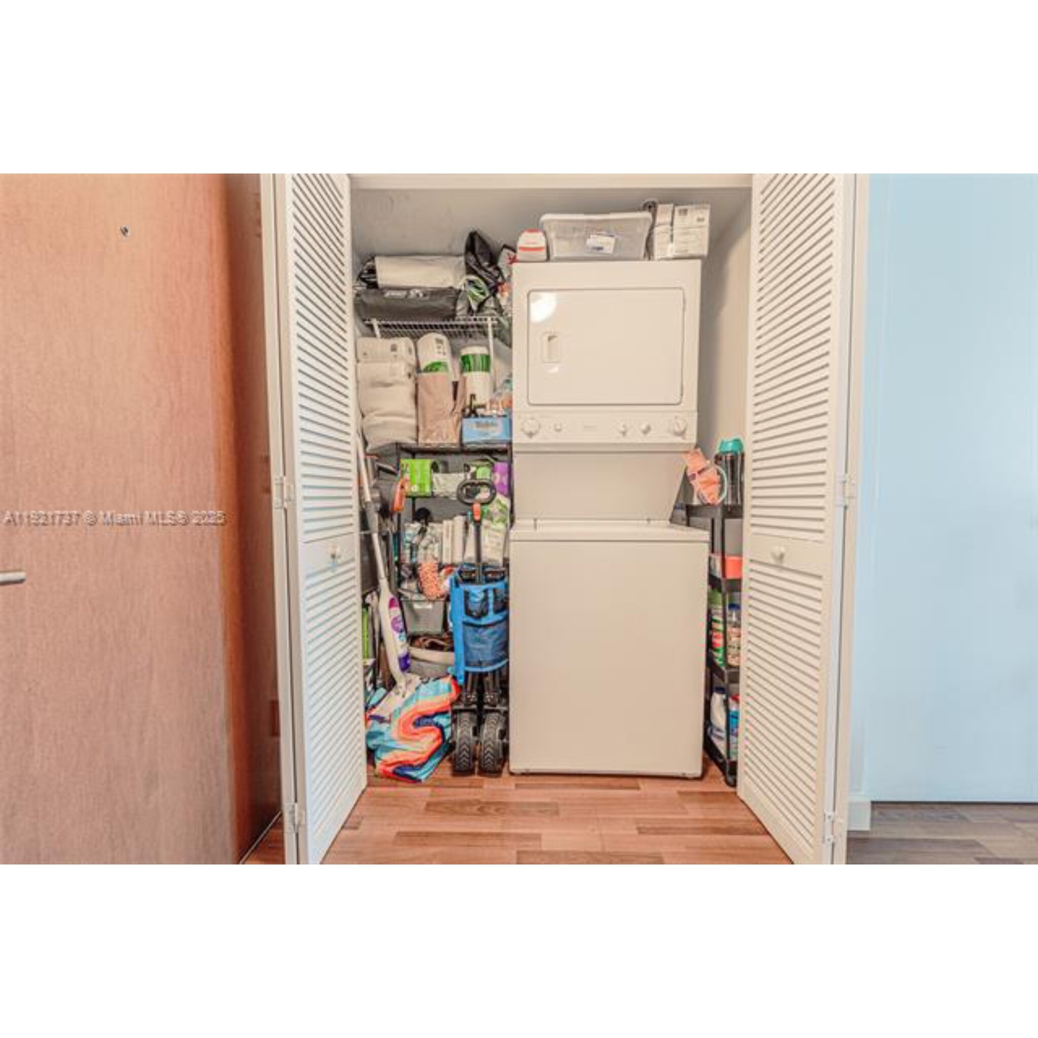 Building Photo - 31 SE 5th St