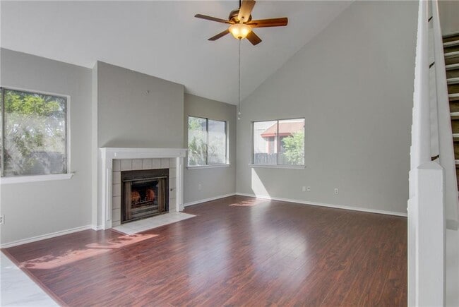 Building Photo - 6415 Jennings Dr