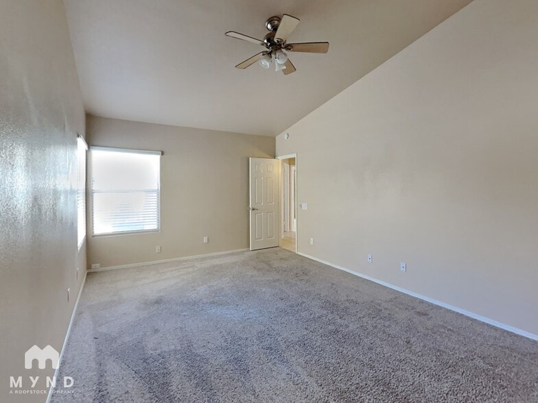 Building Photo - 3018 W Laquila Aerie