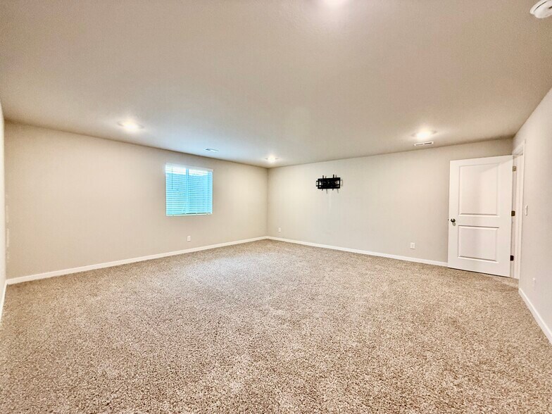 Building Photo - 10436 Southerwick Pl