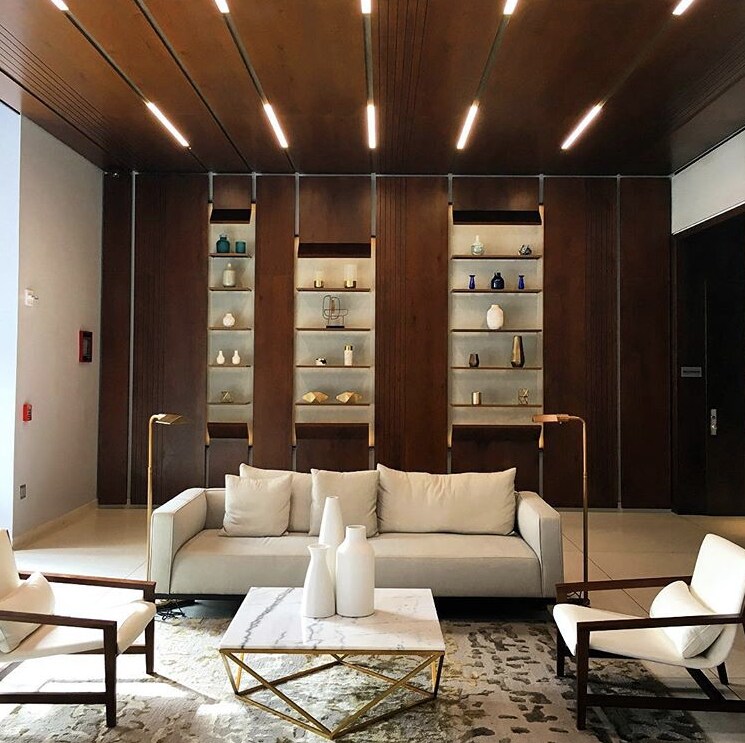 Lobby - 160 1st St