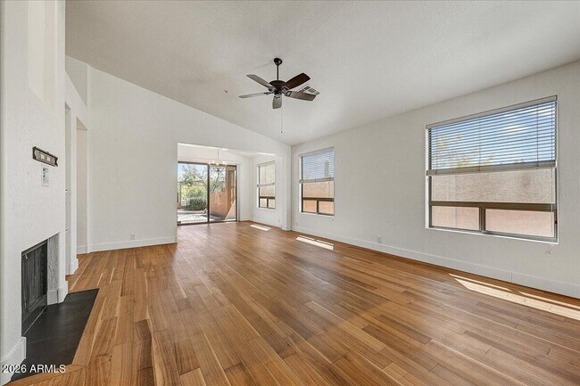 Building Photo - 18605 N 90th Way