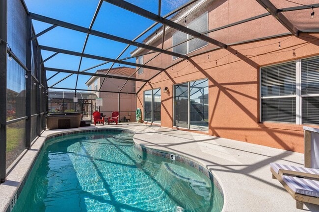 Building Photo - 248 Carrera Ave