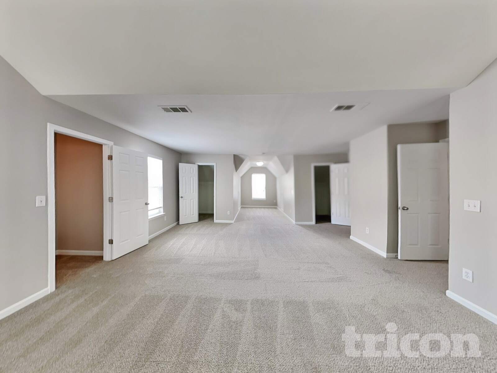 Building Photo - 3131 Berthas Overlook