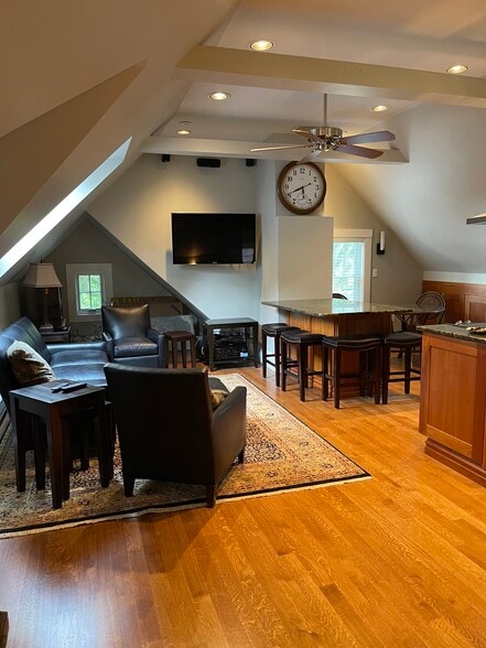 Living Room - 3 Glengarry Rd