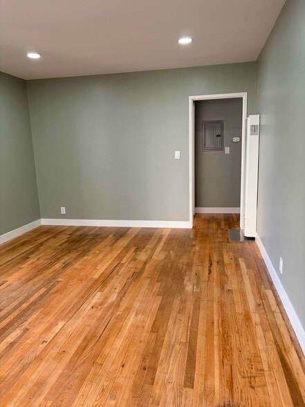 Living Room - 1705 Barry Ave