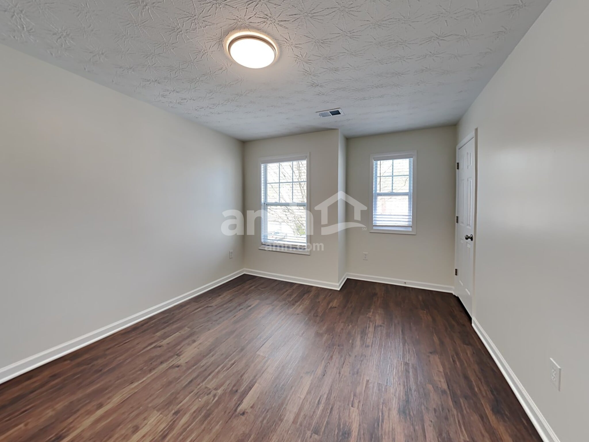 Building Photo - 4294 Windale Dr NW