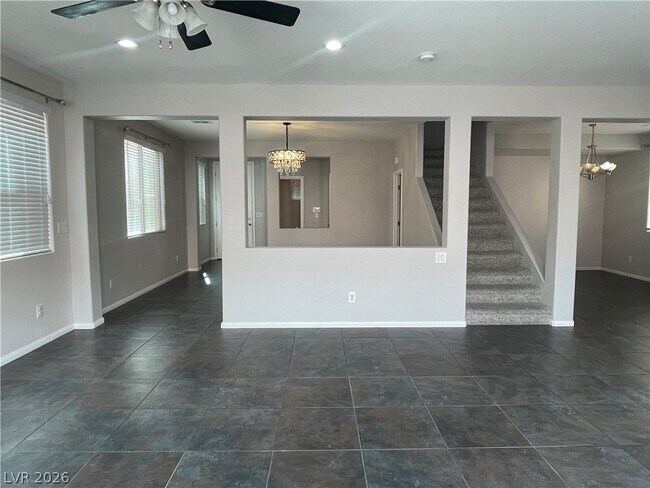 Building Photo - 5530 Spiceberry Dr