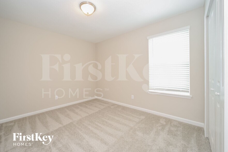 Building Photo - 75161 Chelsea Gdn Wy