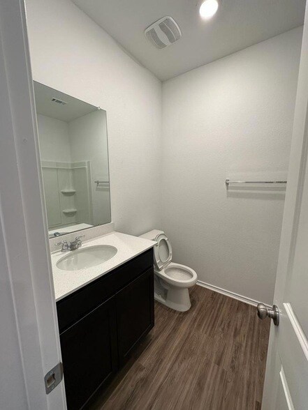 Building Photo - 358 Mica Trl