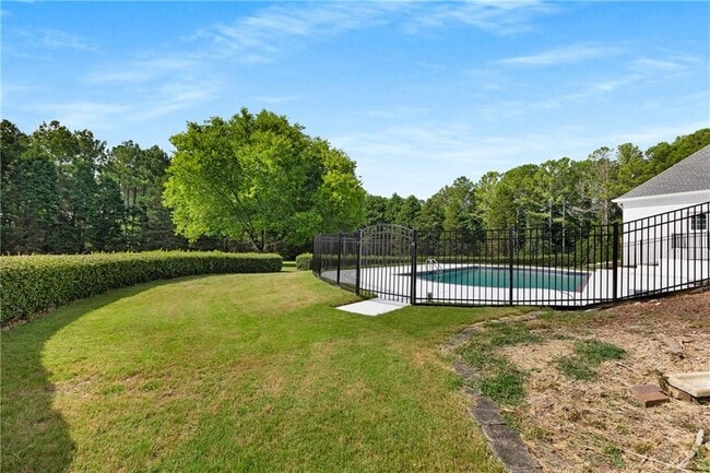 Building Photo - 1000 Grayson Pkwy
