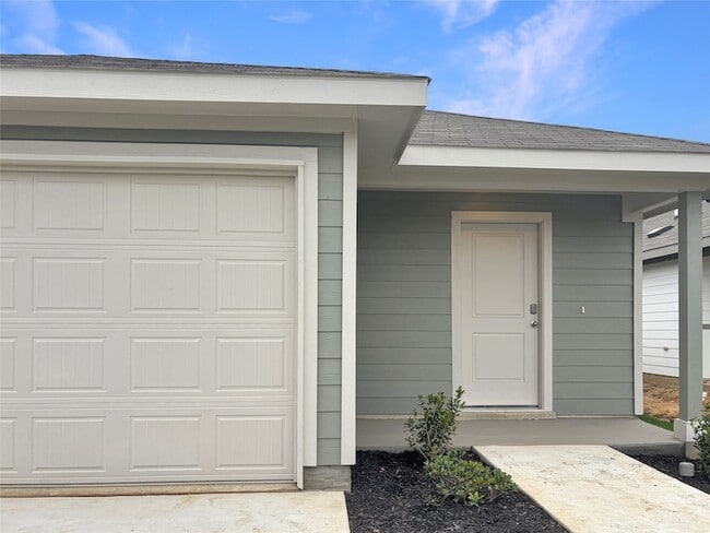 Building Photo - 5544 Flannel Ln