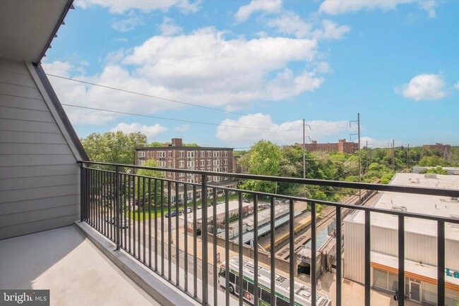 Building Photo - 308 W Chelten Ave