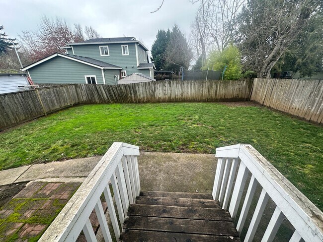 Building Photo - Charming Downtown Vancouver Bungalow