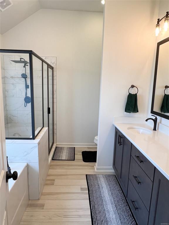 Building Photo - 901 Hedgefield Way