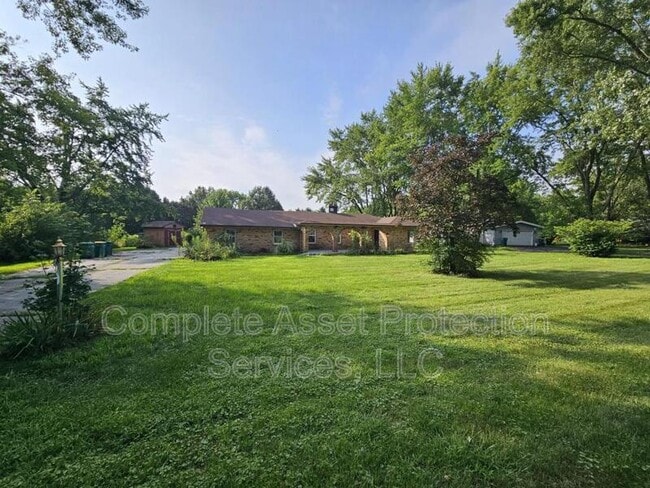 Primary Photo - 8911 Park Valley Ct