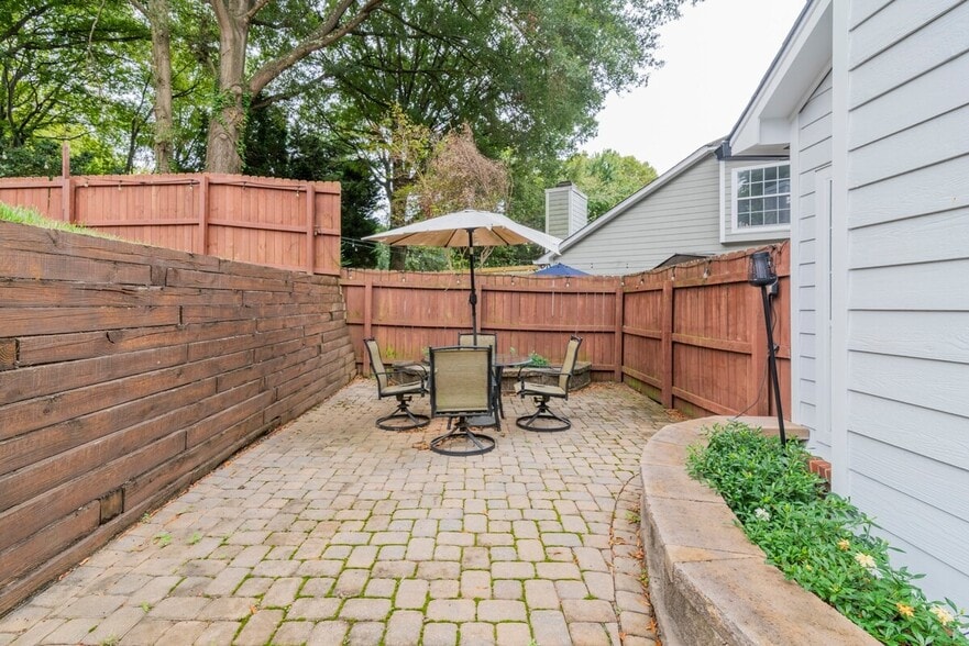 Building Photo - 3516 Mill Stream Ct