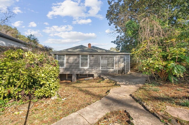 Building Photo - 76 Burbank Dr NW