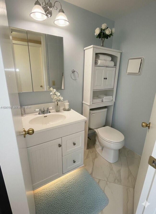 Building Photo - 248 Brighton F