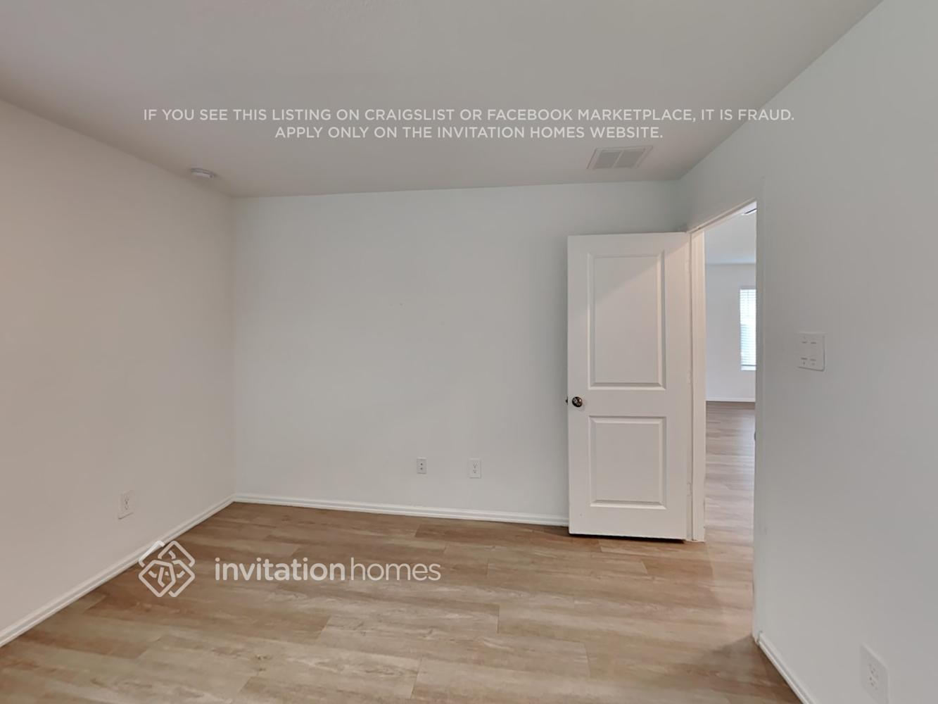 Building Photo - 18819 Charter Elm Dr