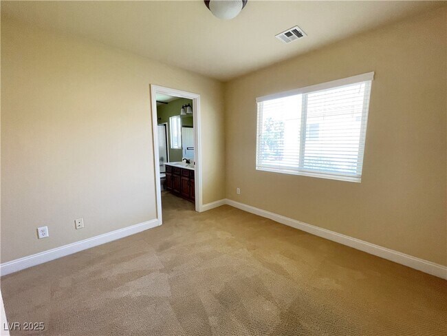 Building Photo - 9873 Belle Marie Ct