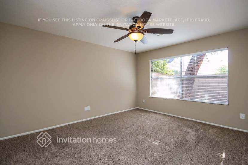 Building Photo - 3861 W Ivanhoe St