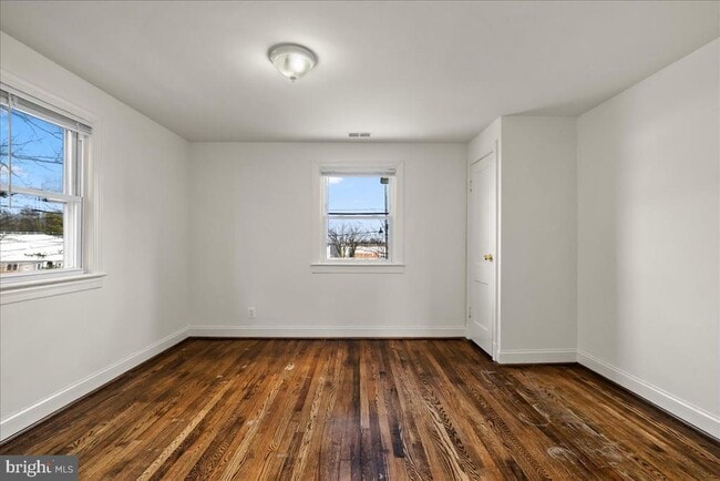 Building Photo - 6416 Blair Rd NW