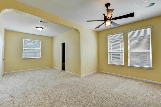 Building Photo - 13306 Misting Falls Ln