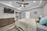 Building Photo - 102 W Corral St