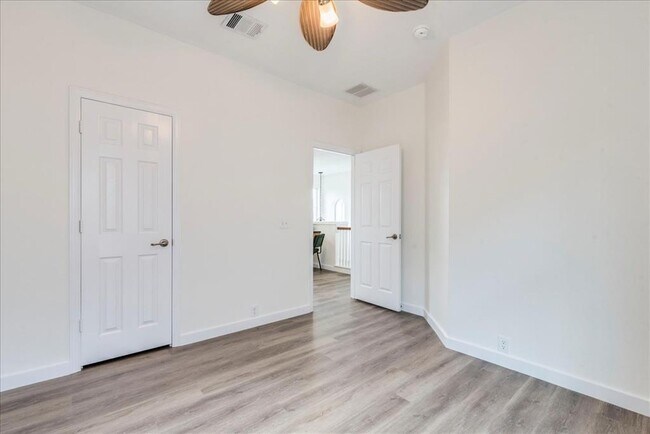Building Photo - 14812 Avery Ranch Blvd