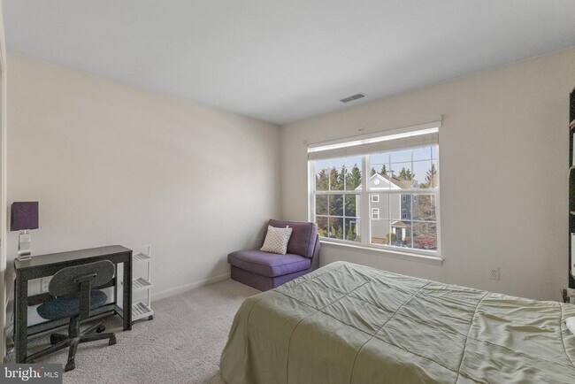 Building Photo - 164 Kendrick Pl