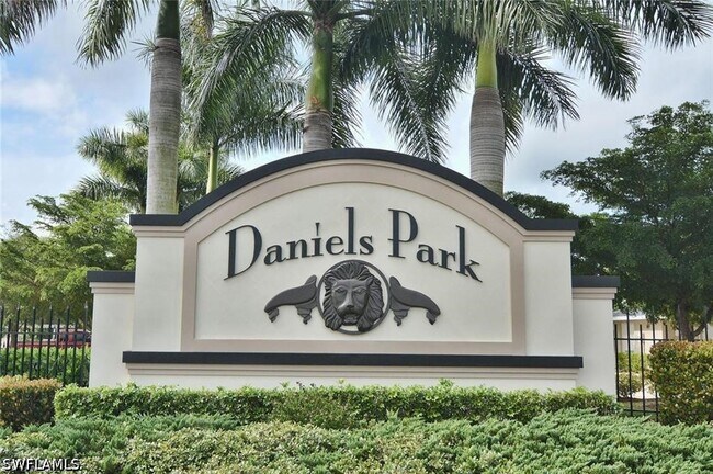 Building Photo - 14047 Danpark Loop