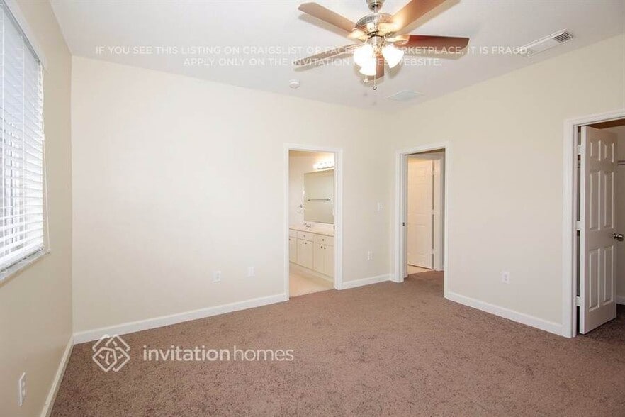 Building Photo - 2538 NE 41st Ave