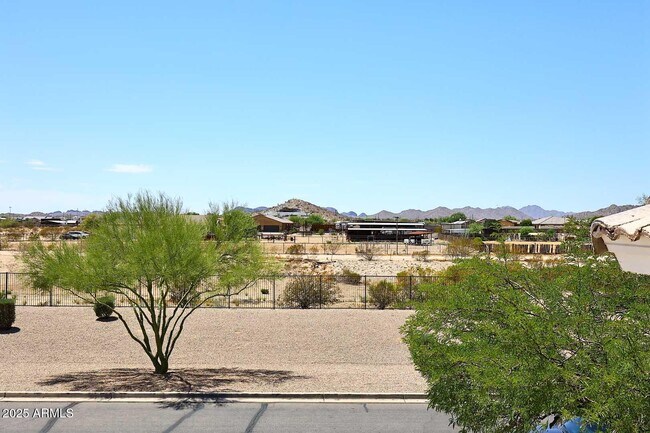 Building Photo - 29237 N Yellow Bee Dr