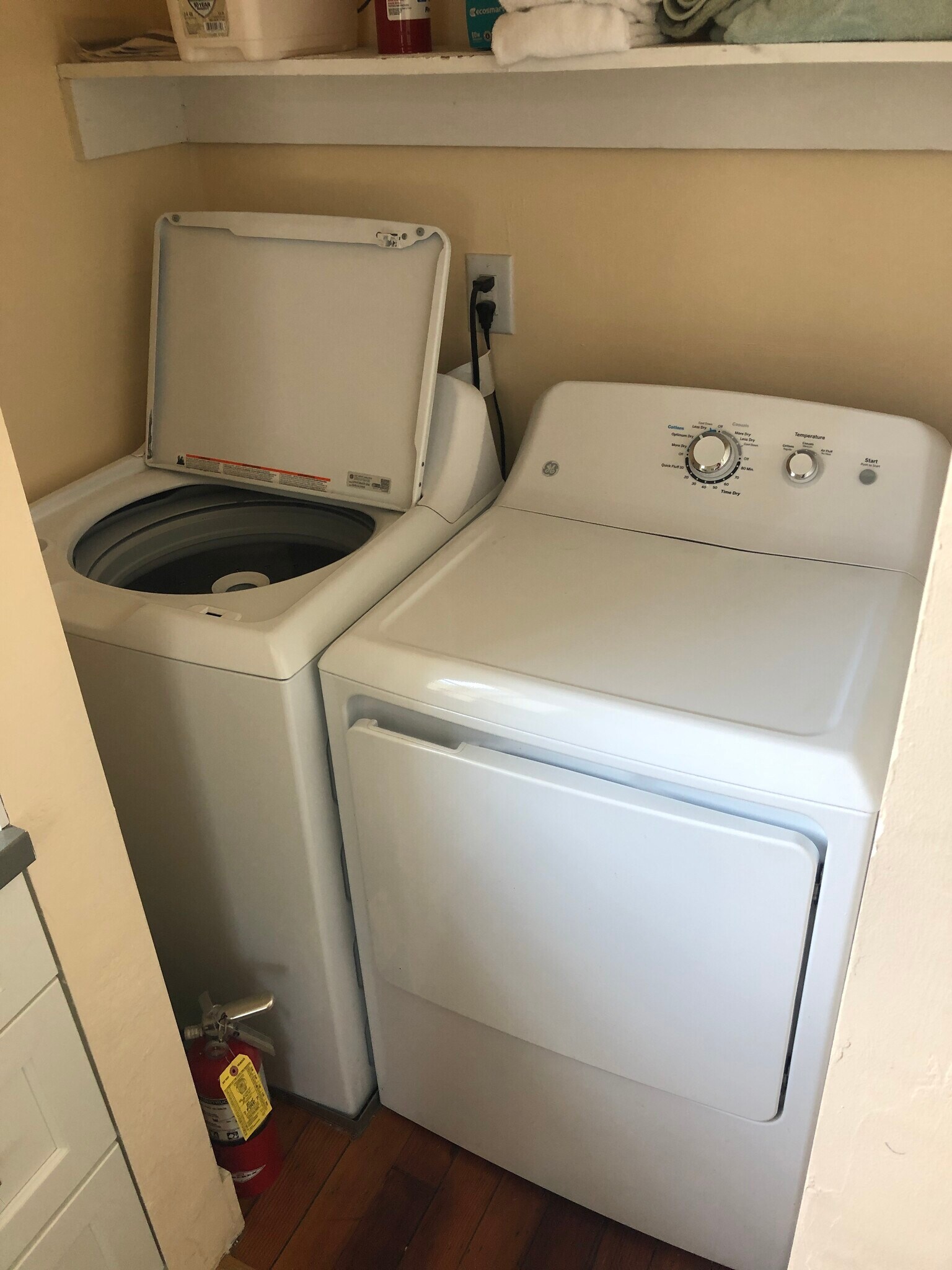 Building Photo - 1716 Rose St