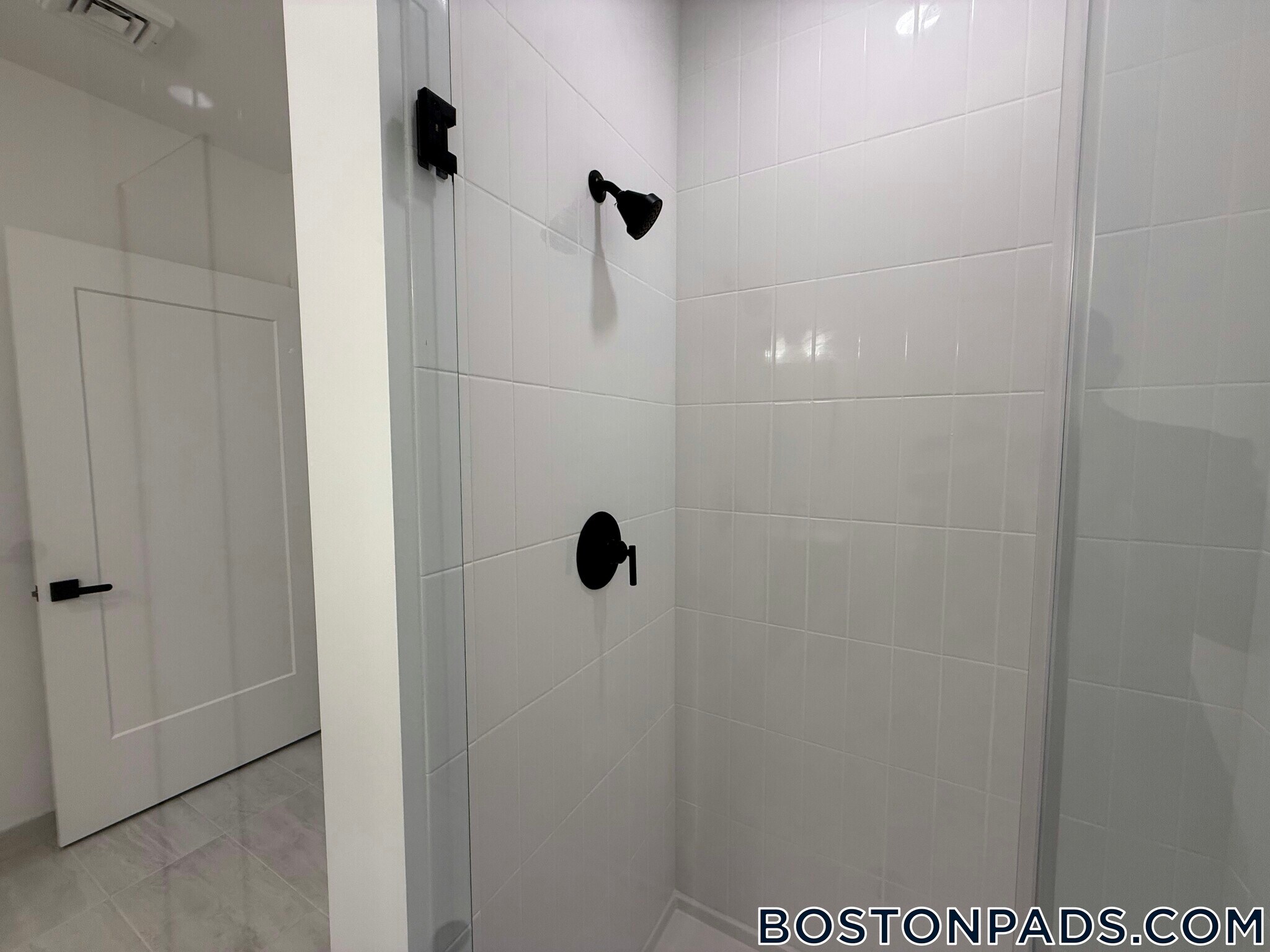 Building Photo - 199 Gardner St