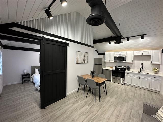 Building Photo - 3345 8th Ave